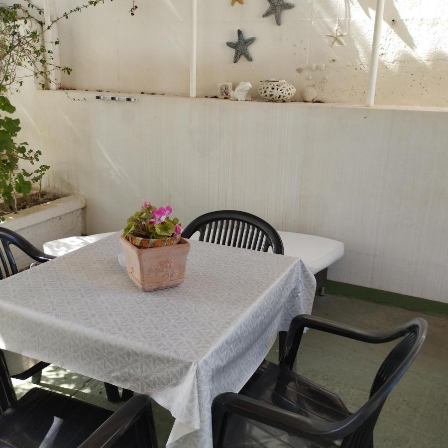 Guest House Oleandro Santa Maria Navarrese Exterior photo